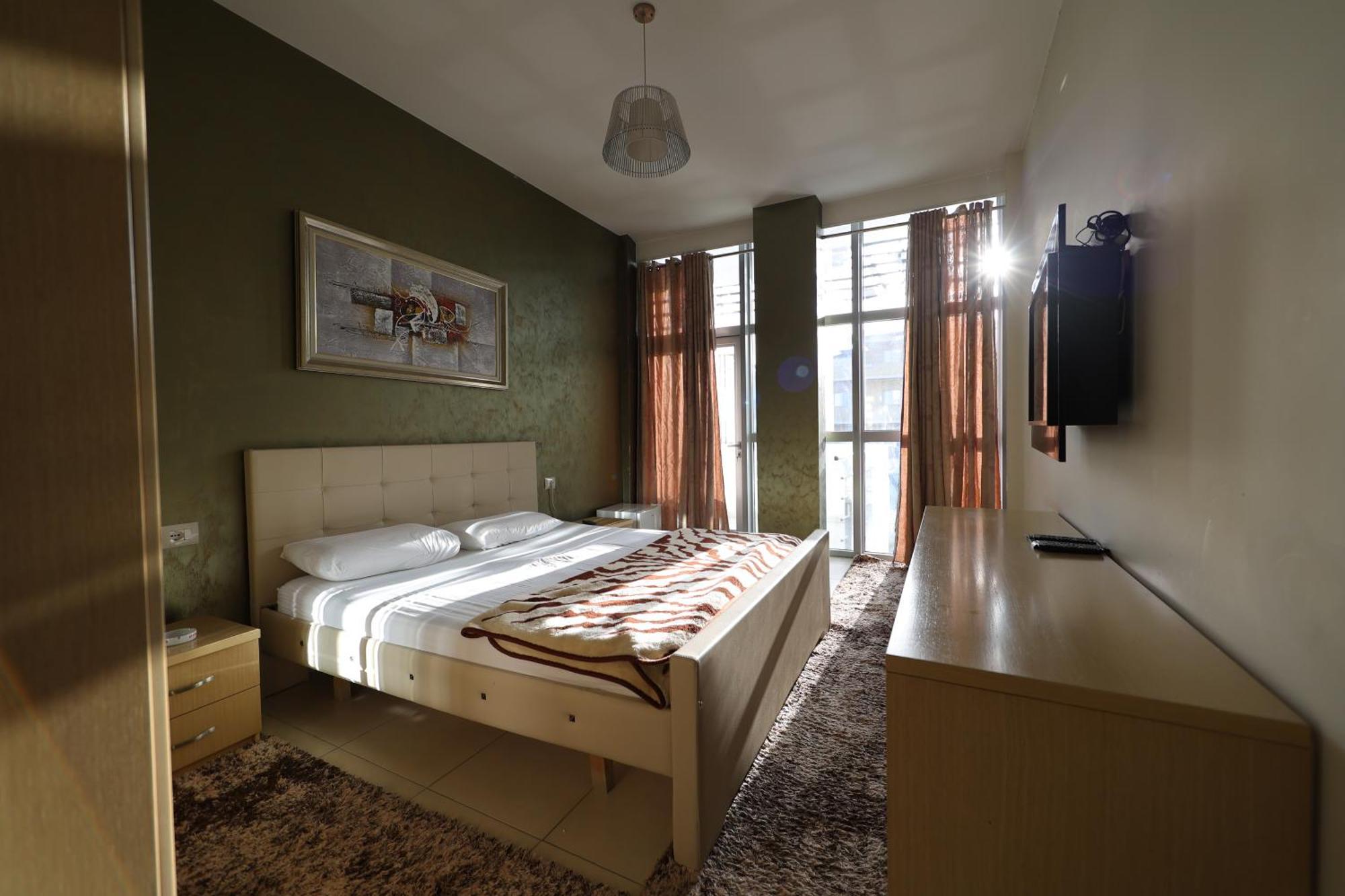Hotel Gjuta Farke e Madhe Eksteriør billede